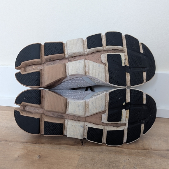 ON Running Women's Cloudflyer 2 in Glacier/Rosebrown - Size 9W - Picture 5 of 9